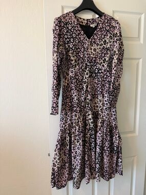 Women's Pink Leopard Print V-Neck Tiered Dress